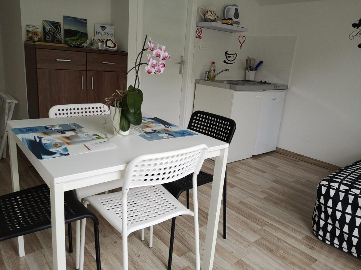 Apartmani Hrsak Krapina Exterior photo